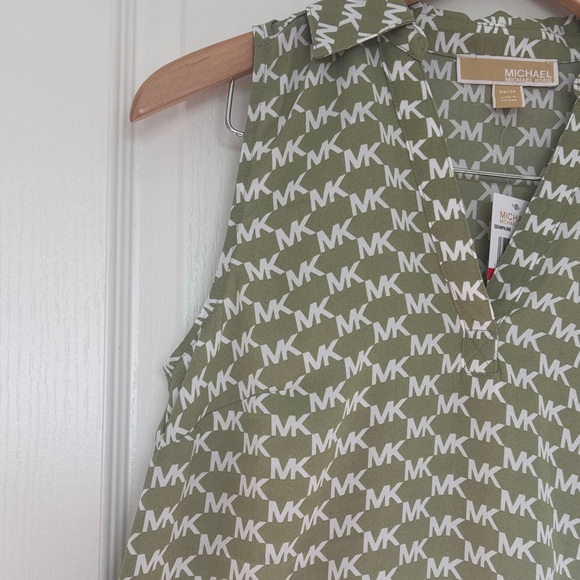Michael Kors Green Patterned Blouse - Picture 2 of 4